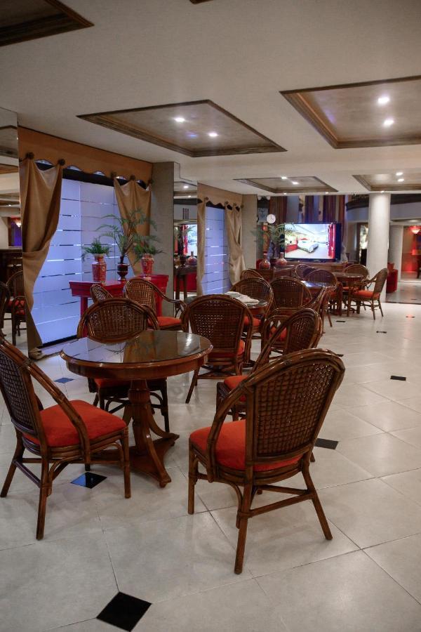 Granados Park Hotel อะซุนซิออง ภายนอก รูปภาพ