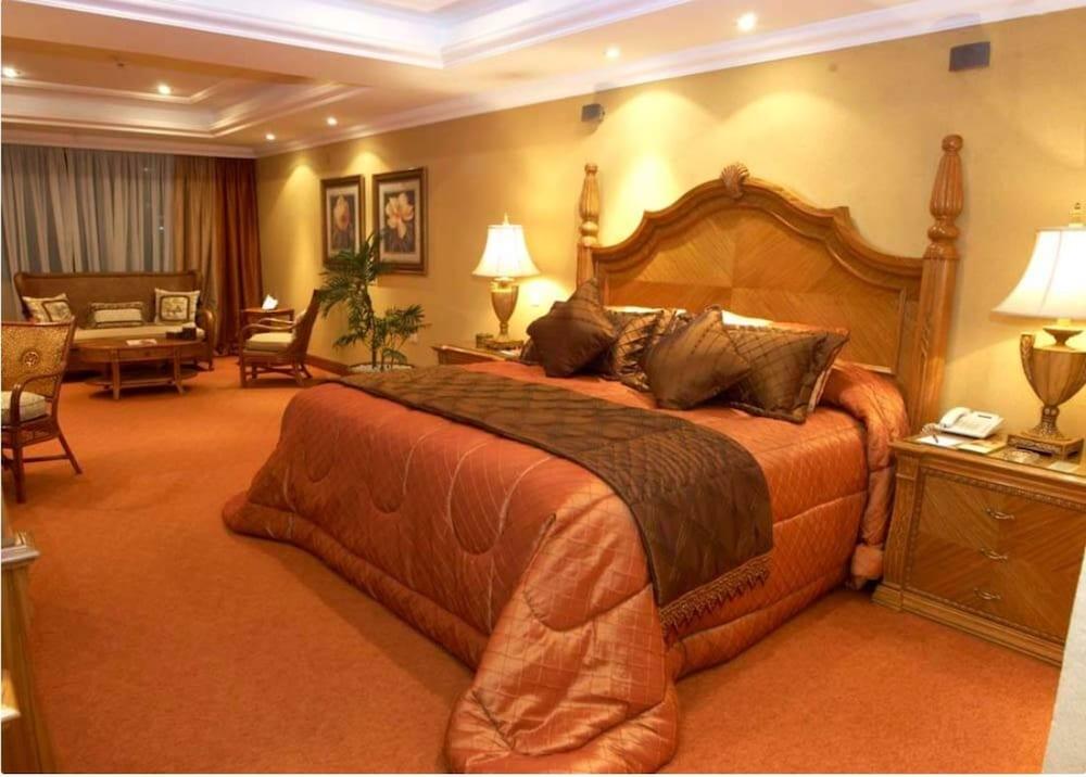 Granados Park Hotel อะซุนซิออง ภายนอก รูปภาพ