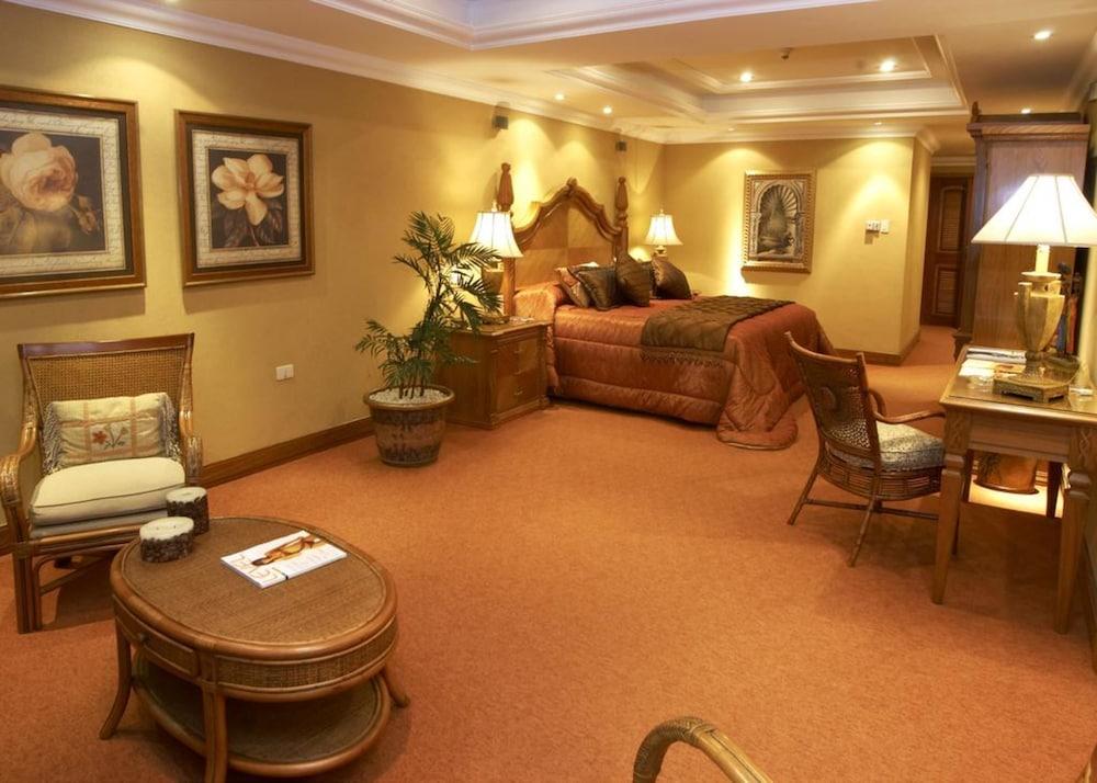 Granados Park Hotel อะซุนซิออง ภายนอก รูปภาพ
